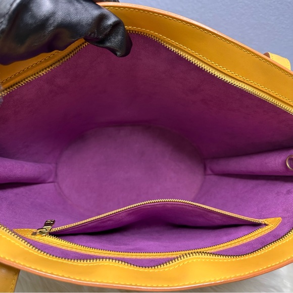 🌻⭐️Louis Vuitton Saint Jacques in EPI Leather⭐️🌻 - Picture 11 of 16